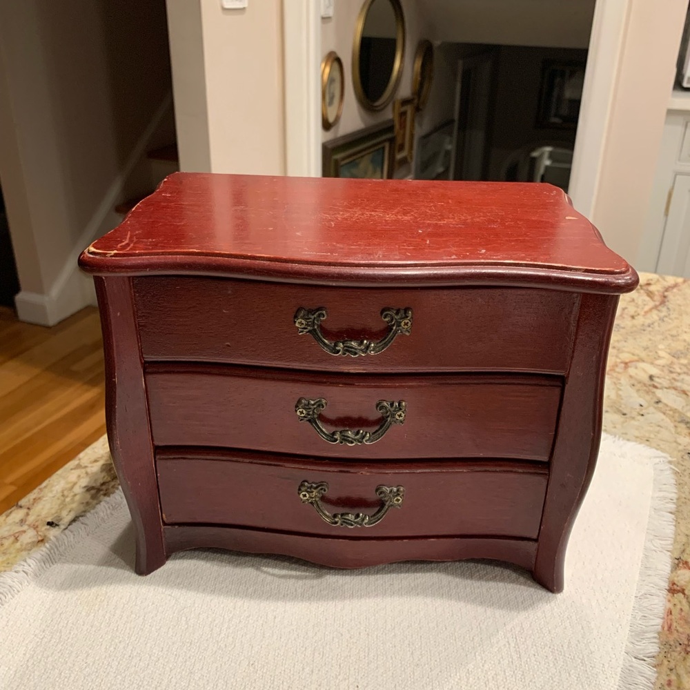 Vintage Mele Musical Wood Jewelry Box